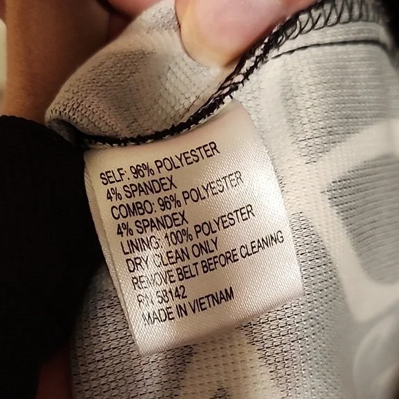 🎉HPx2🎉 London Times Black+White Sleeveless Dress - Picture 3 of 5